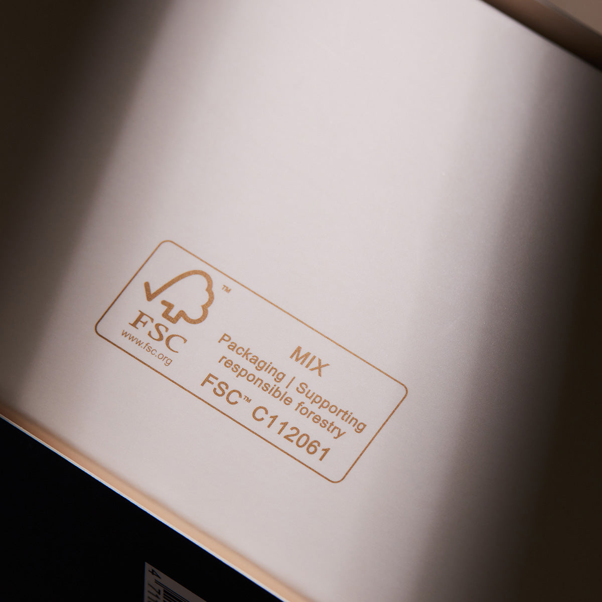 中秋聯名禮盒包材使用FSC驗證環境友善材質