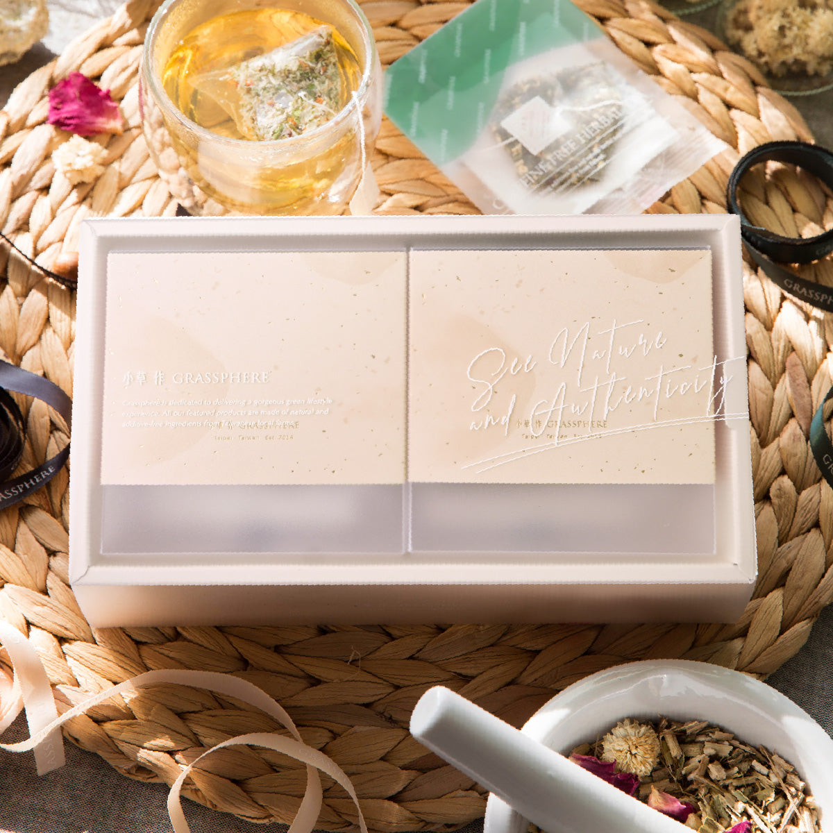 【全新花茶禮】小草作 無咖啡因花草茶禮盒 外觀