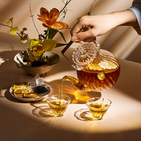 小草作 島嶼映紅 精品紅茶果香禮盒 沖泡情境